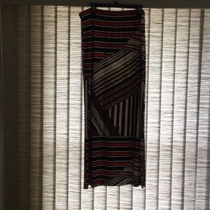 Multi striped skirt long